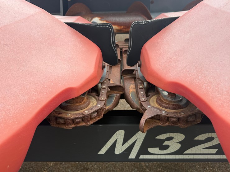 #7768-•-2008-drago-8r-corn-head-image-20