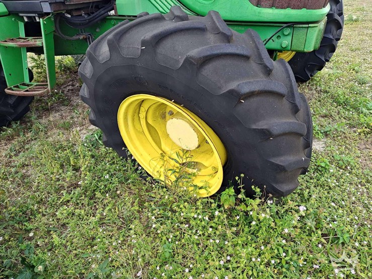 2012-john-deere-6430-image-32