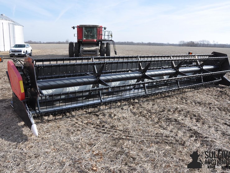 2004-agco-25'-platform-head-image-3