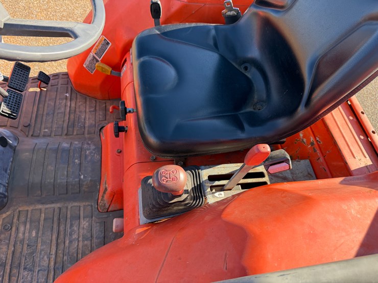 kubota-l3010-image-13