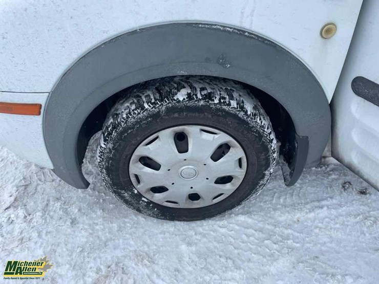 2011-ford-transit-connect-image-23