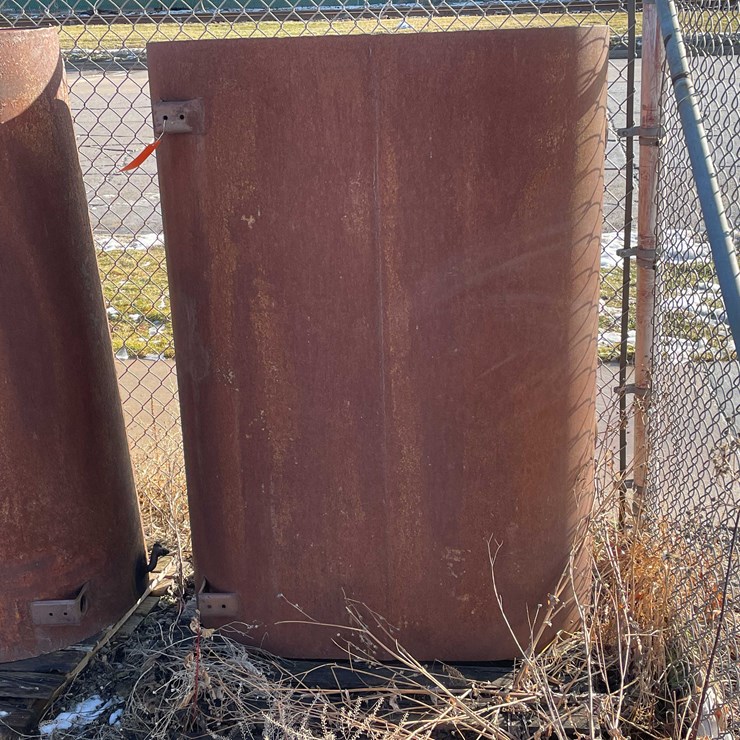 #2267 • Steel Tank