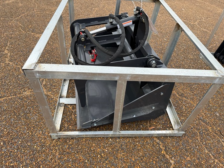 #7949-•-mini-skid-steer-grapple-bucket-image-7