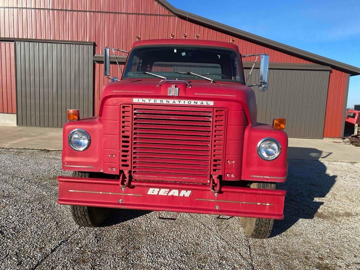 1970-international-2010a-fleetstar-firetruck-image-6