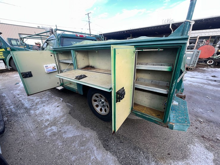 2011-chevrolet-1500-image-42