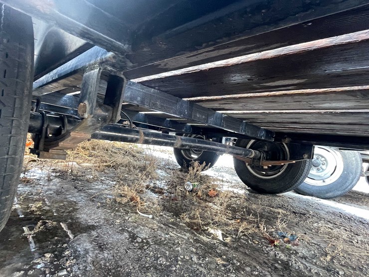 #2237-•-utility-trailer-image-12