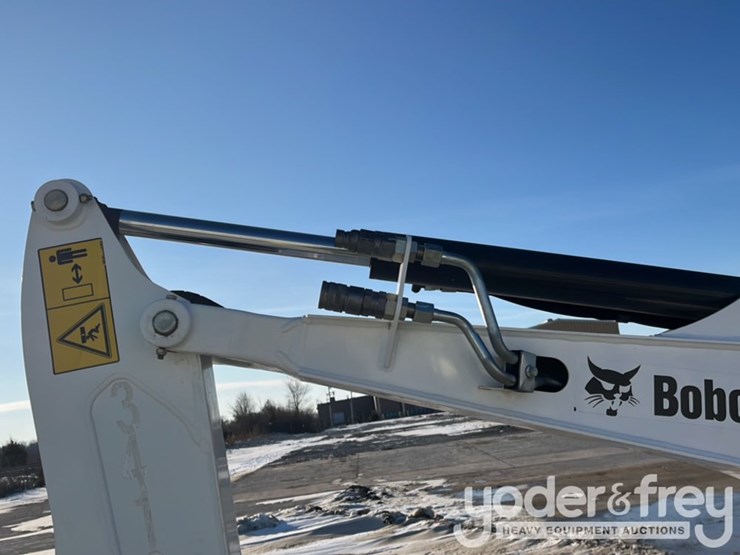 2022-bobcat-e20-image-21