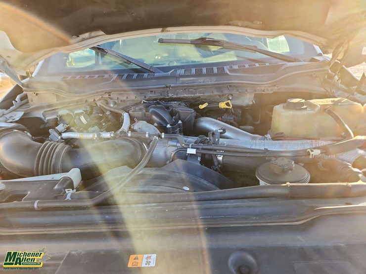 2018-ford-f550-image-28