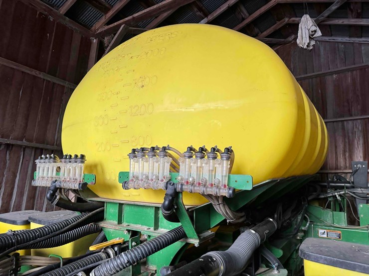 john-deere-1770-image-8