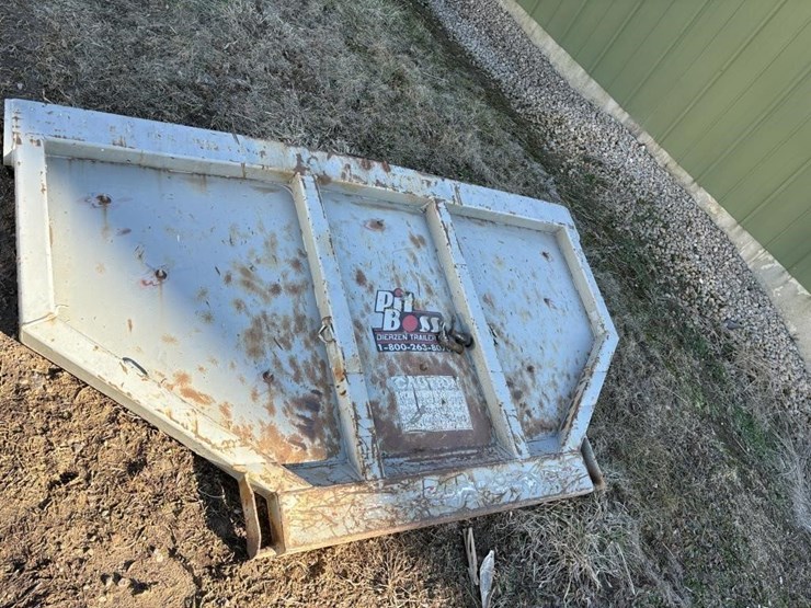 2002-l-&-m-pit-boss-rock-tub-trailer-image-6