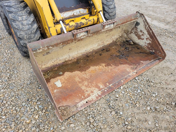 2007-john-deere-317-image-17