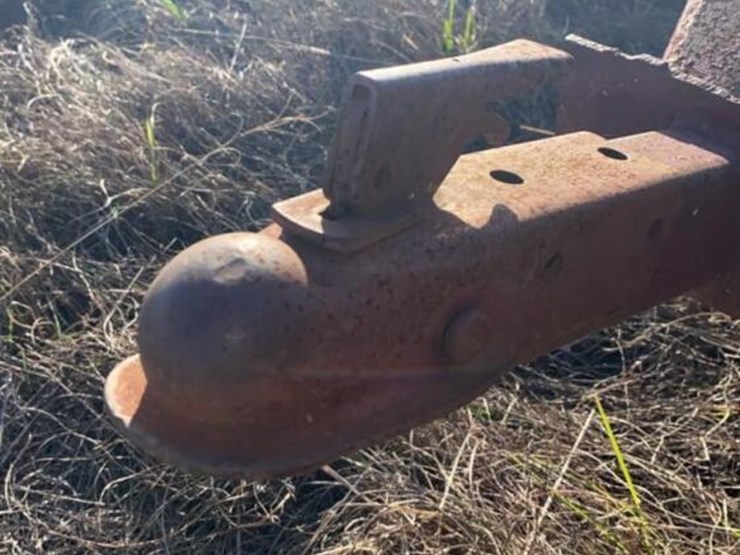 1-bale-hay-dolly-image-5