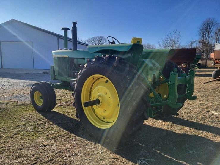 john-deere-4520-image-5