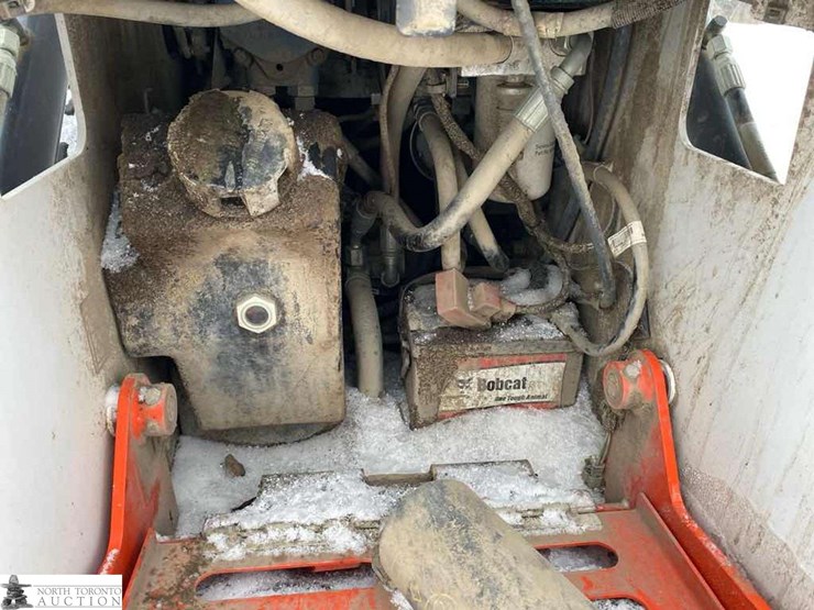2022-bobcat-mt100-image-19
