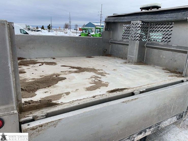 2013-ford-f450-image-44