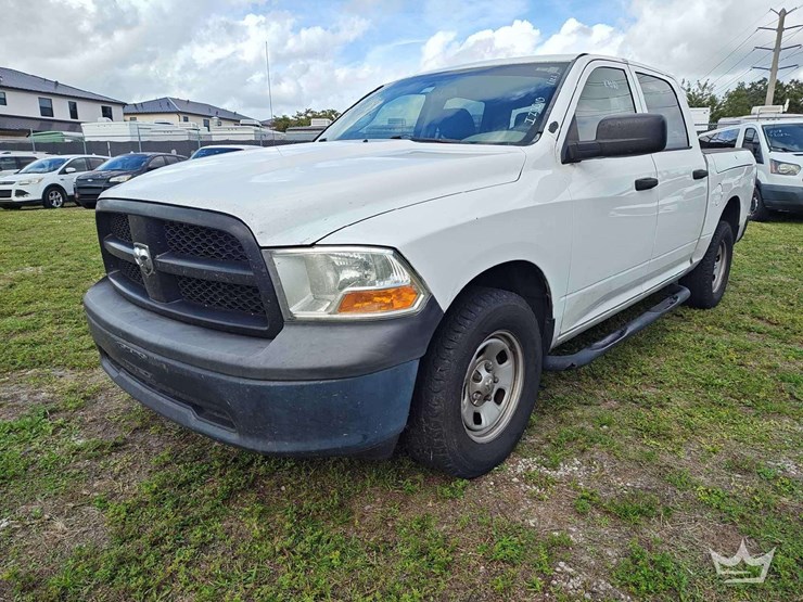 2012-dodge-ram-1500-image-1