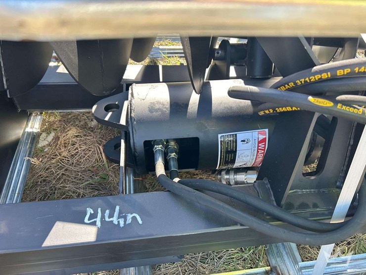 2025-pabreak-auger-bits-and-plate-skid-steer-attachment-image-11