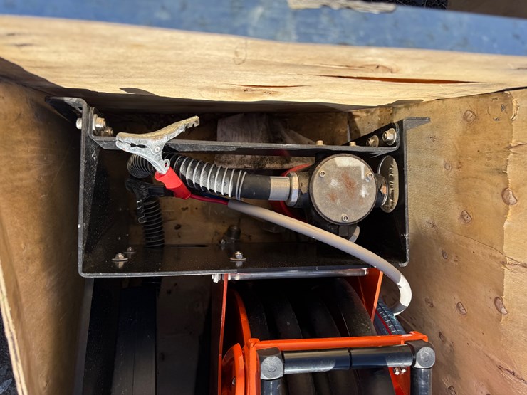 #32791-•-unused-land-honor-lhr-dfp10-diesel-fuel-transfer-pump-w/-49’-hose-reel-inv#-32791-image-2