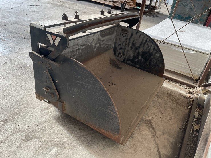 #2790-•-waldon-dumping-forklift-bucket-image-5