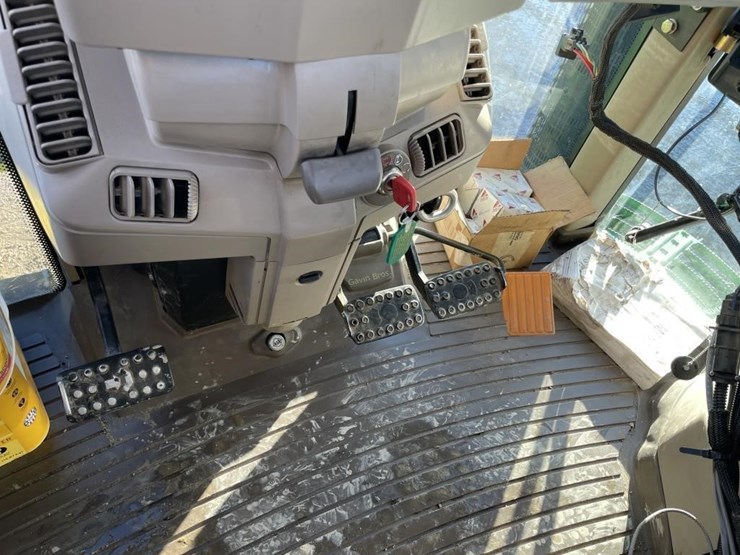 2015-john-deere-6150m-image-18