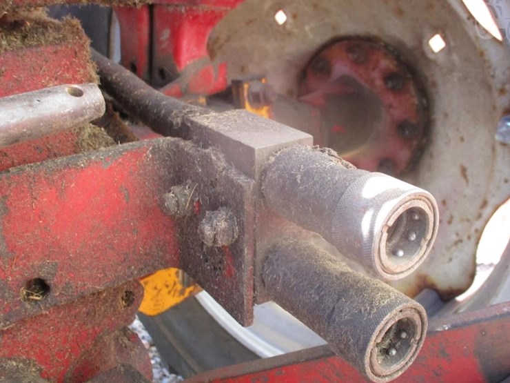 2777---ih-504-tractor-(no-tag)-image-12