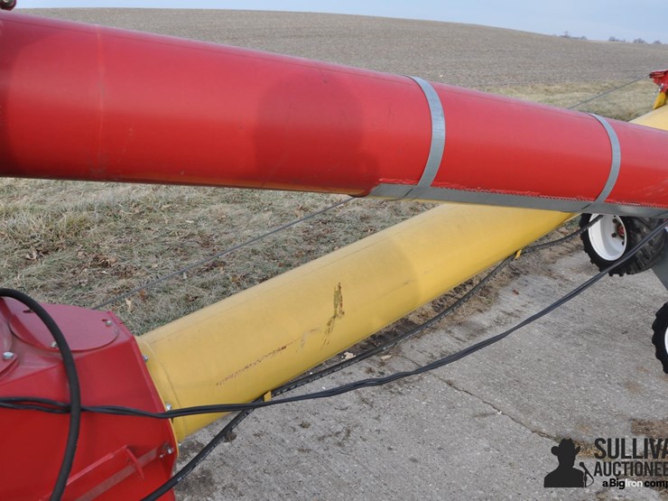 westfield-mkx-100-73-10"x73'-swing-away-auger-image-14