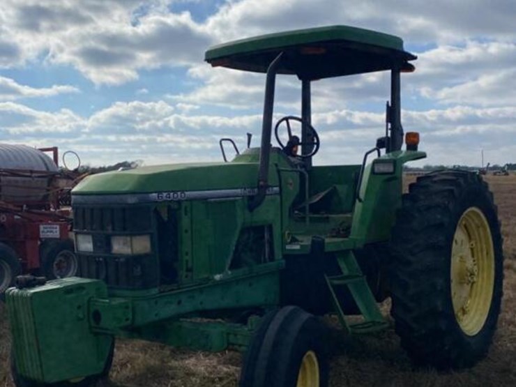 john-deere-6400-image-10