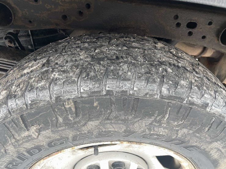 2017-chevrolet-2500-image-14