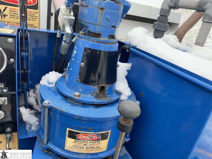 2010-zamboni-445-image-15