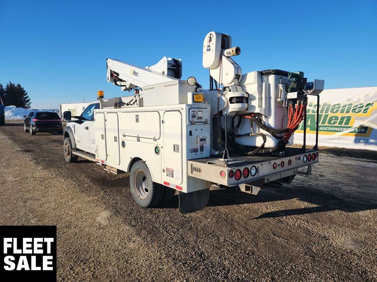 2017-ford-f550-image-3