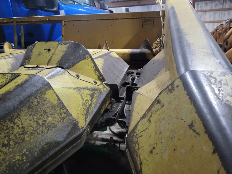 new-holland-974-image-5