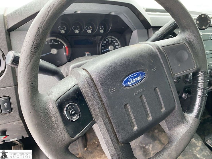 2013-ford-f450-image-18