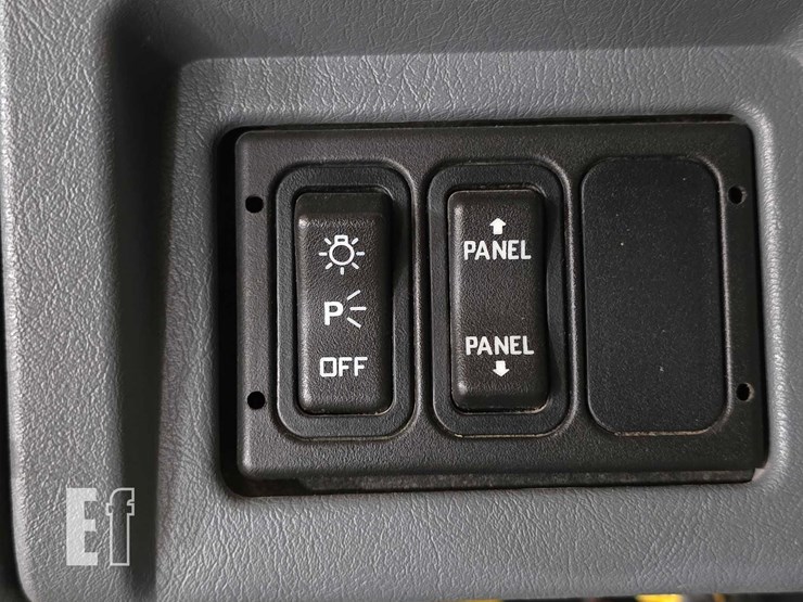 2002-international-durastar-4400-image-22