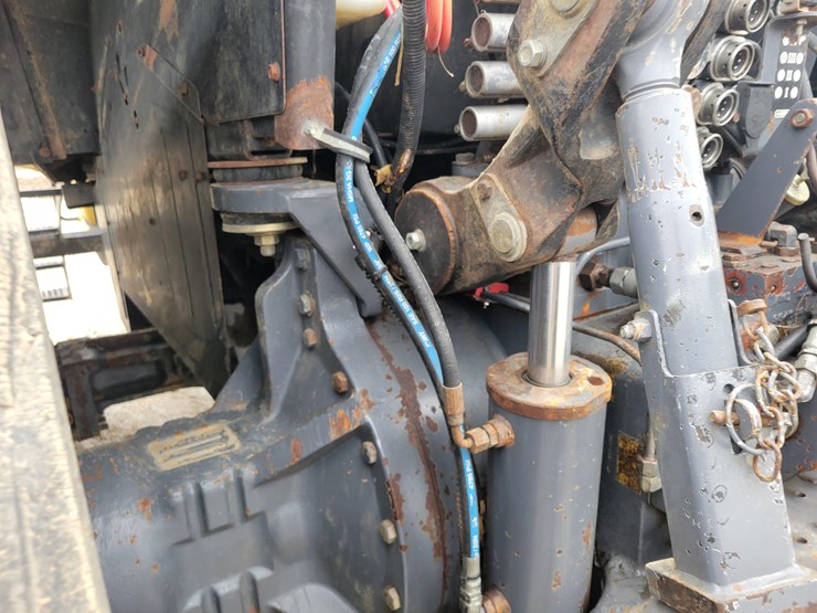 1998-cat-45-track-tractor-image-34