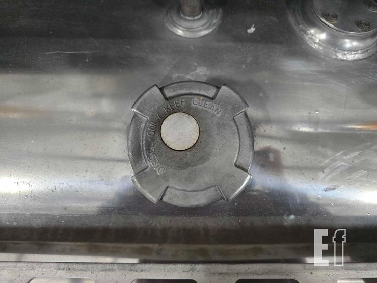 2004-international-paystar-5900-image-23