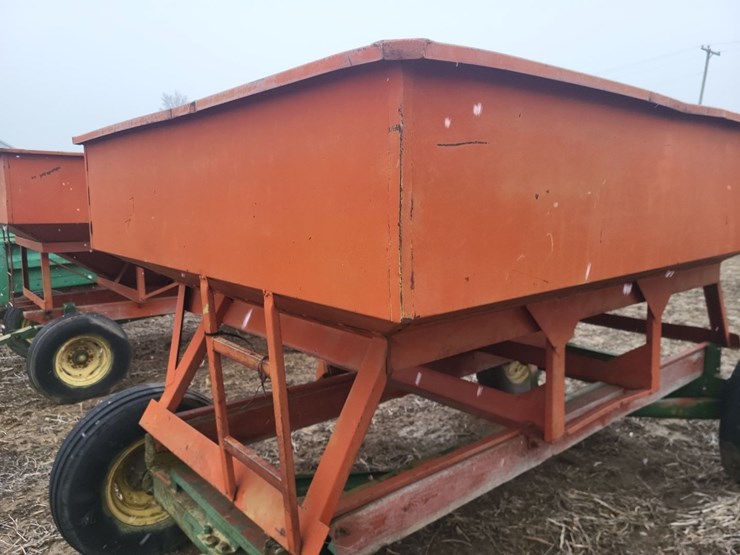 hopper-wagon-w/running-gear-image-9