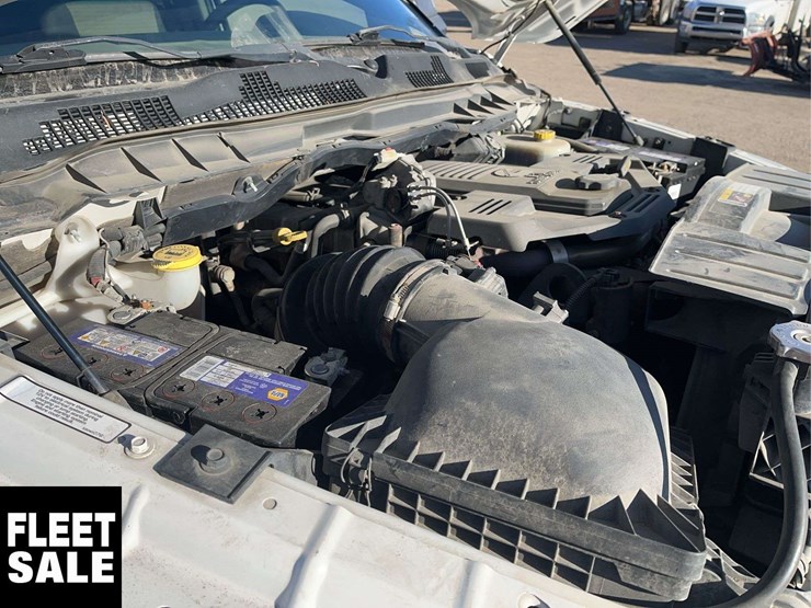 2012-dodge-3500-image-24