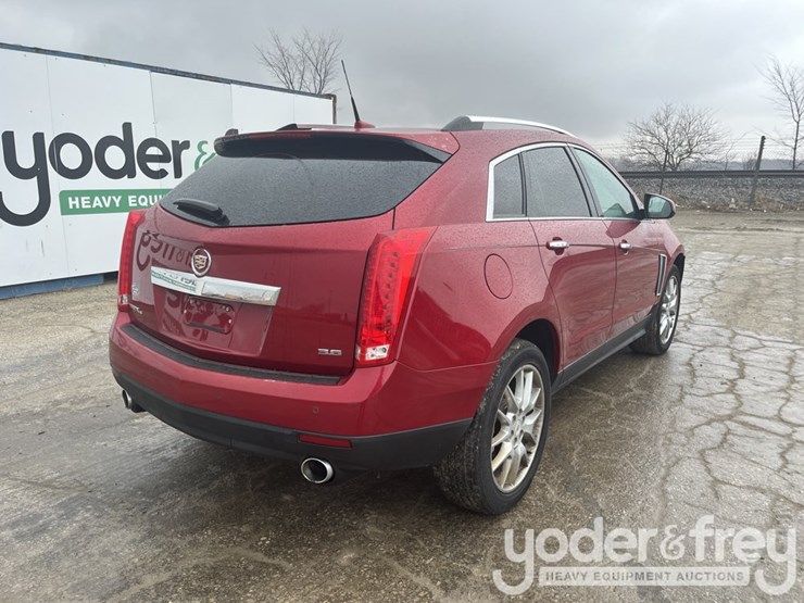 2014-cadillac-srx-image-6