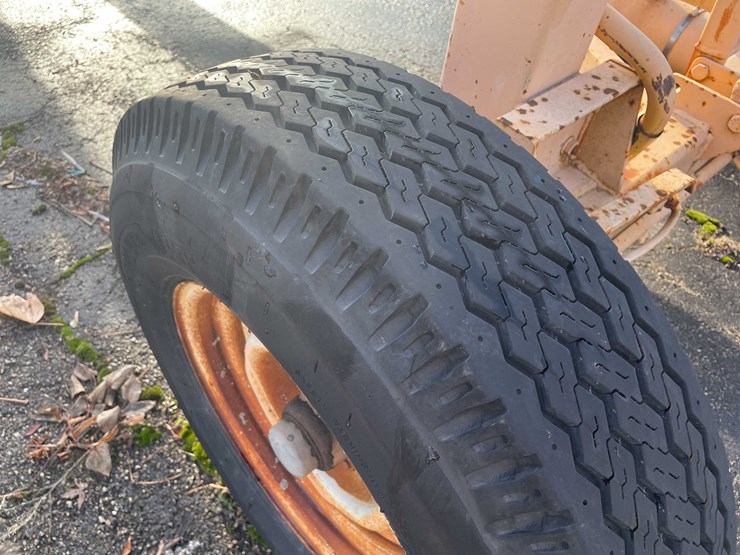 #2251-•-portable-conveyer-lift-image-15