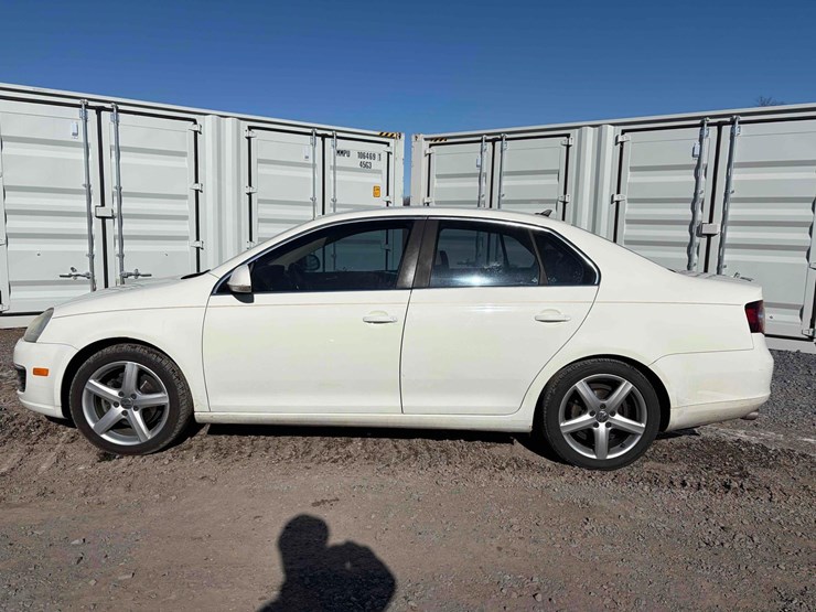 2008-volkswagon-jetta-image-5