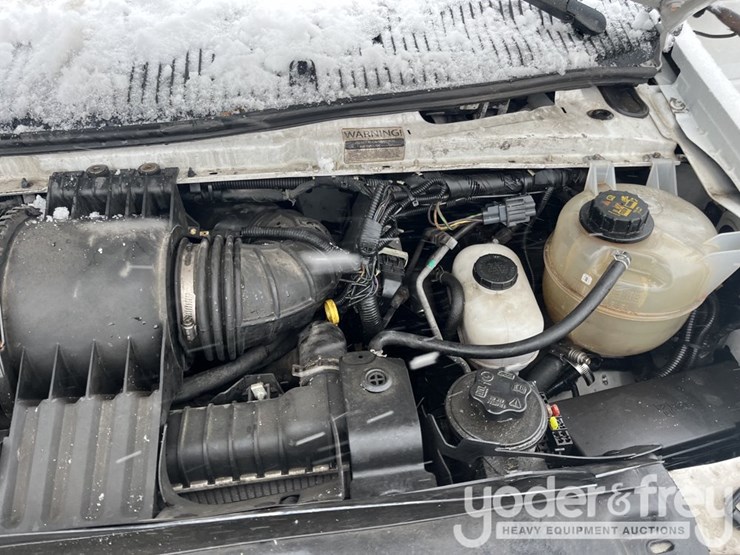 2014-ford-e450-image-43