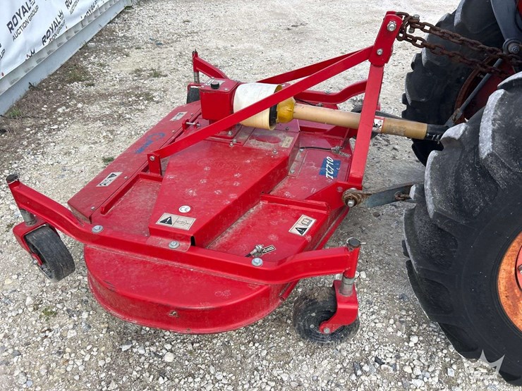 2001-kubota-l3300f-35hp-utility-tractor-with-caroni-tc710-6ft.-rotary-brush-mower-attachment-image-15