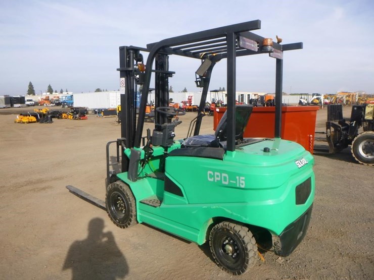 sdlool-d15-forklift-image-4