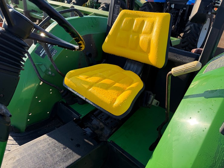 john-deere-5320-image-10