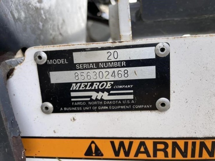 bobcat-universal-attach-post-hole-auger-image-7