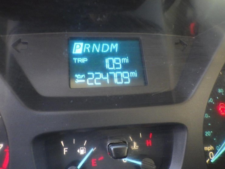 2016-ford-transit-image-13