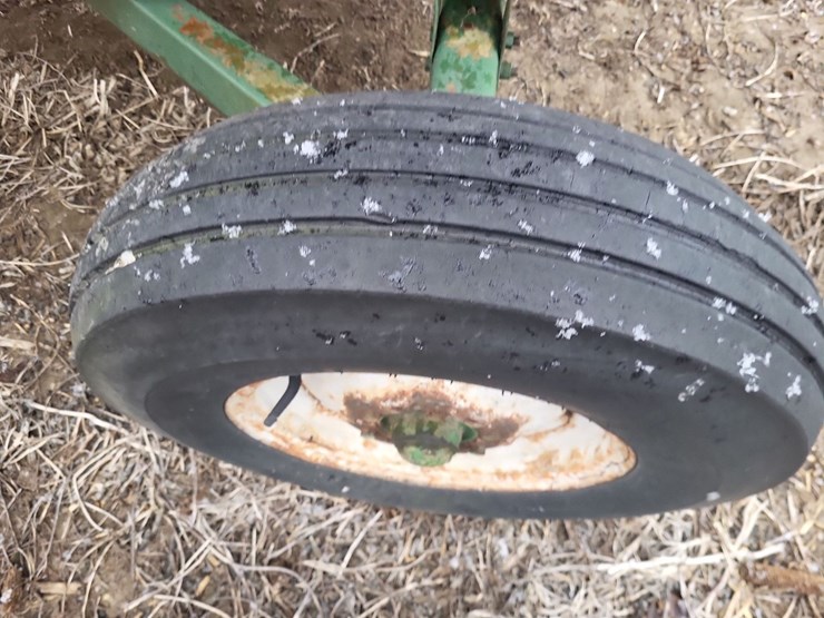 hopper-wagon-w/running-gear-image-17