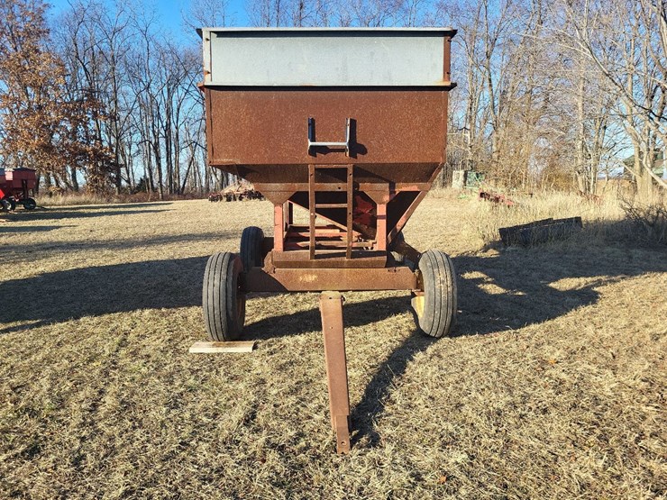 hopper-wagon-w/running-gear-image-8