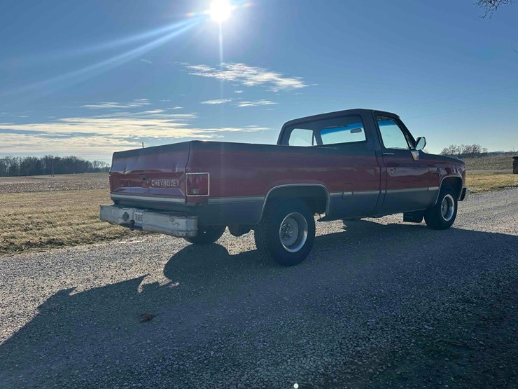 1987-chevrolet-c10-image-4