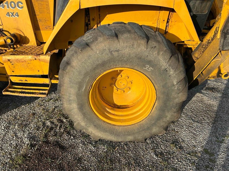 deere-410c-image-14